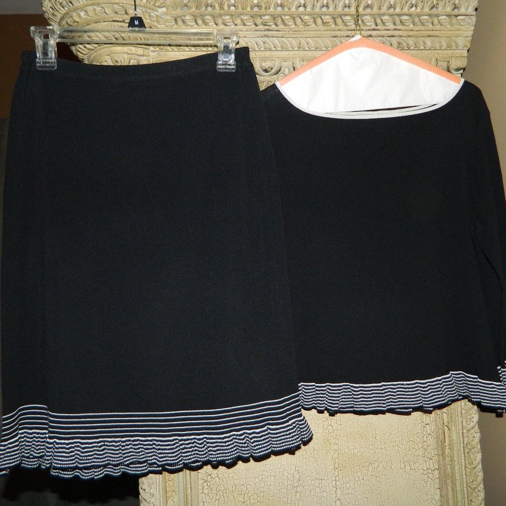LINQ 2 pc Skirt Set Outfit Womens Size S/M Petites (M-9)